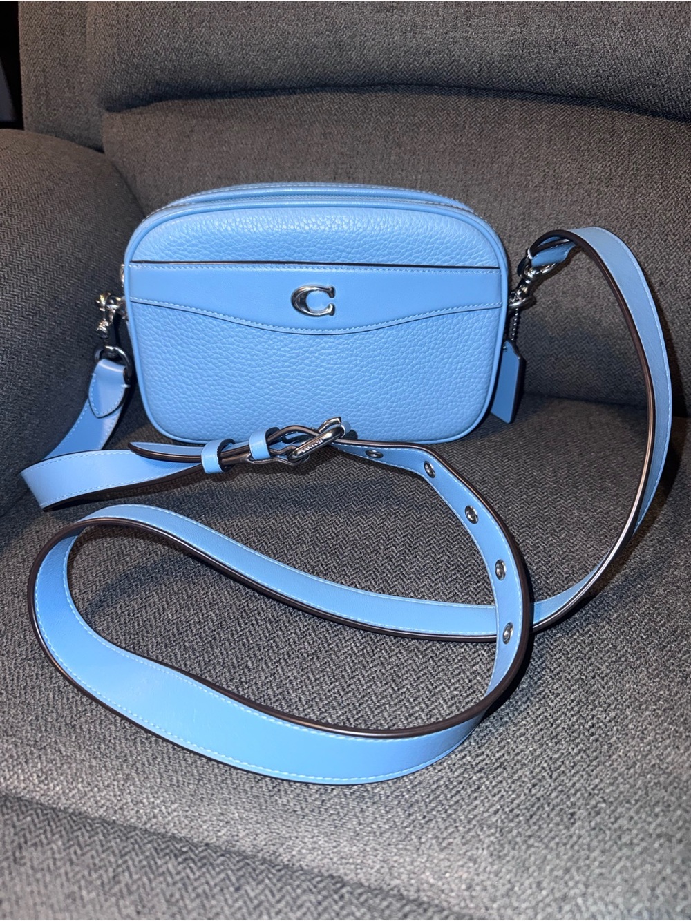 Coach Camera Bag Pebbled Leather Camera Bag in Sky Blue